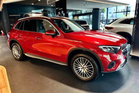 Mercedes-Benz GLC 200 4MATIC Màu Đỏ Hyacinth