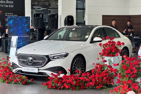 E 300 AMG (ALLNEW-W214)